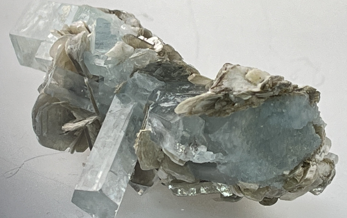 Aquamarine w/ Muscovite 9 - Pakistan