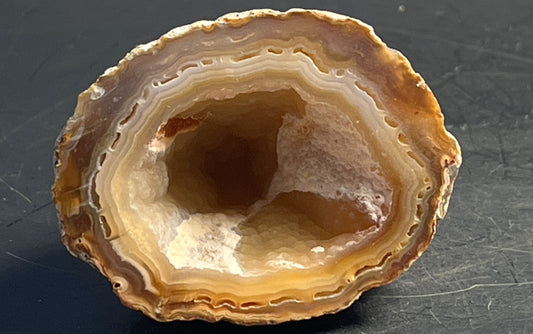 Agate Geode Half 052