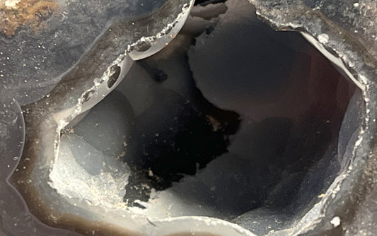 Agate Geode Half 053