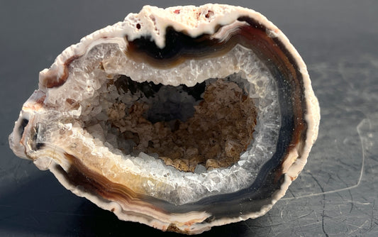 Agate Geode Half 054