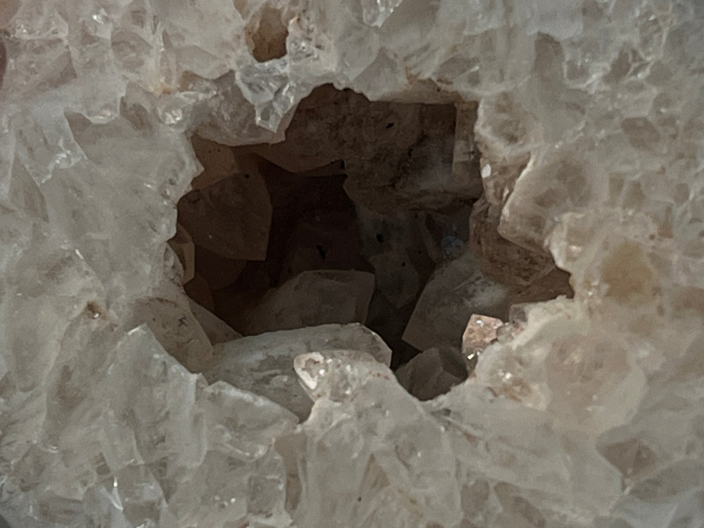 Agate Geode Half 069