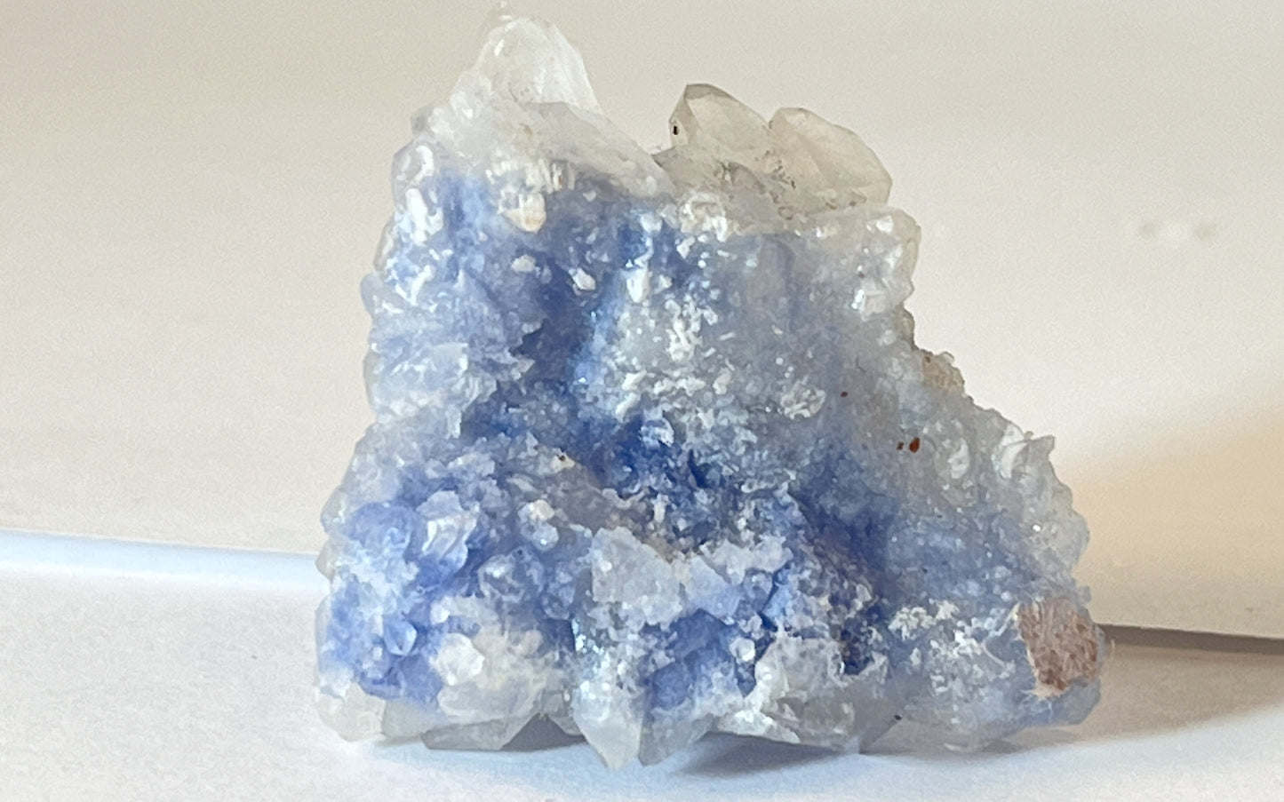 Dumortierite in Quartz 2