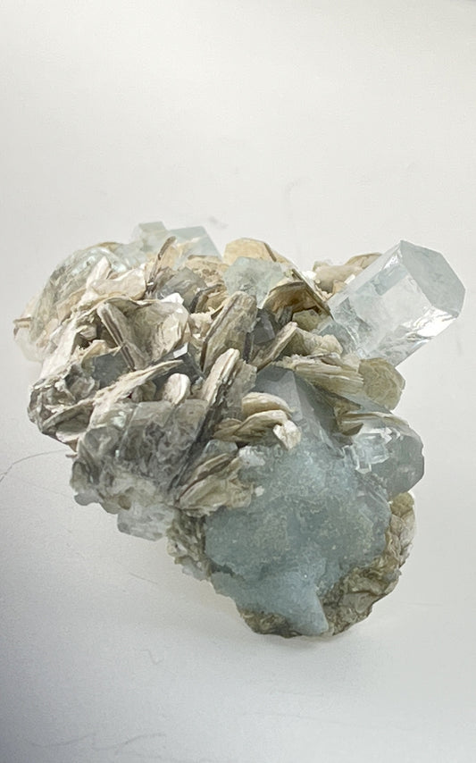 Aquamarine w/ Muscovite 9  - Pakistan