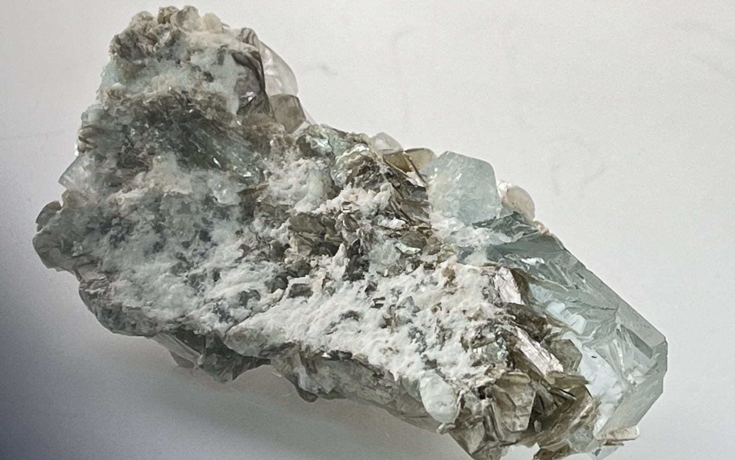 Aquamarine w/ Muscovite 9  - Pakistan