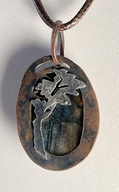 Aurora - Labradorite in copper/sterling