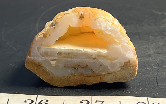 Agate Geode Half 050